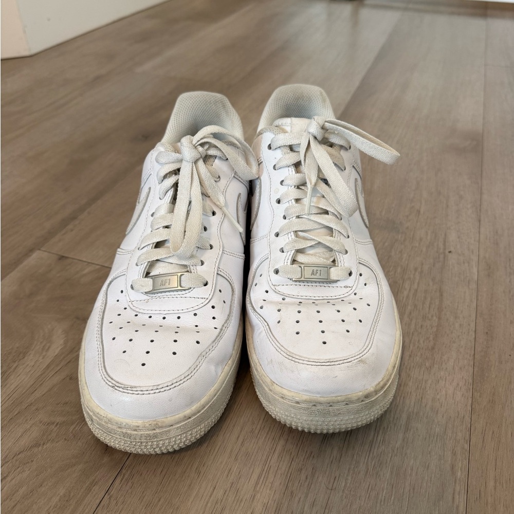 Nike White Mesh Sneakers